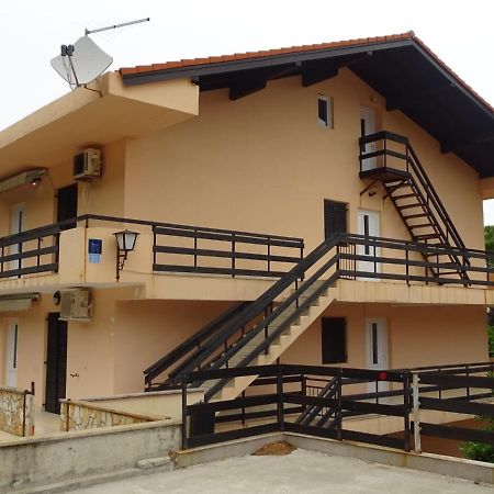 Zana Apartments Stan Trigraci ภายนอก รูปภาพ