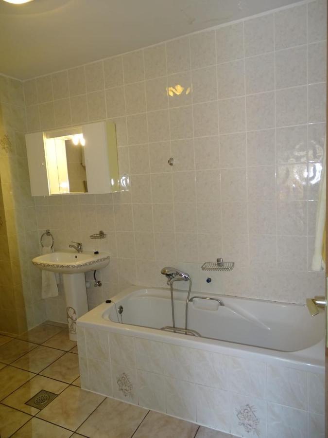 Zana Apartments Stan Trigraci ภายนอก รูปภาพ