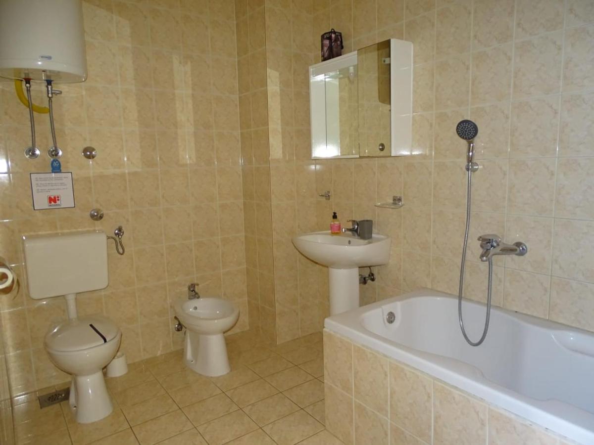 Zana Apartments Stan Trigraci ภายนอก รูปภาพ